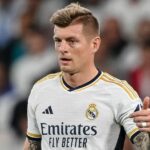 Toni Kroos aus Deutschland wird nach der EM 2024 seine Fußballkarriere beenden.